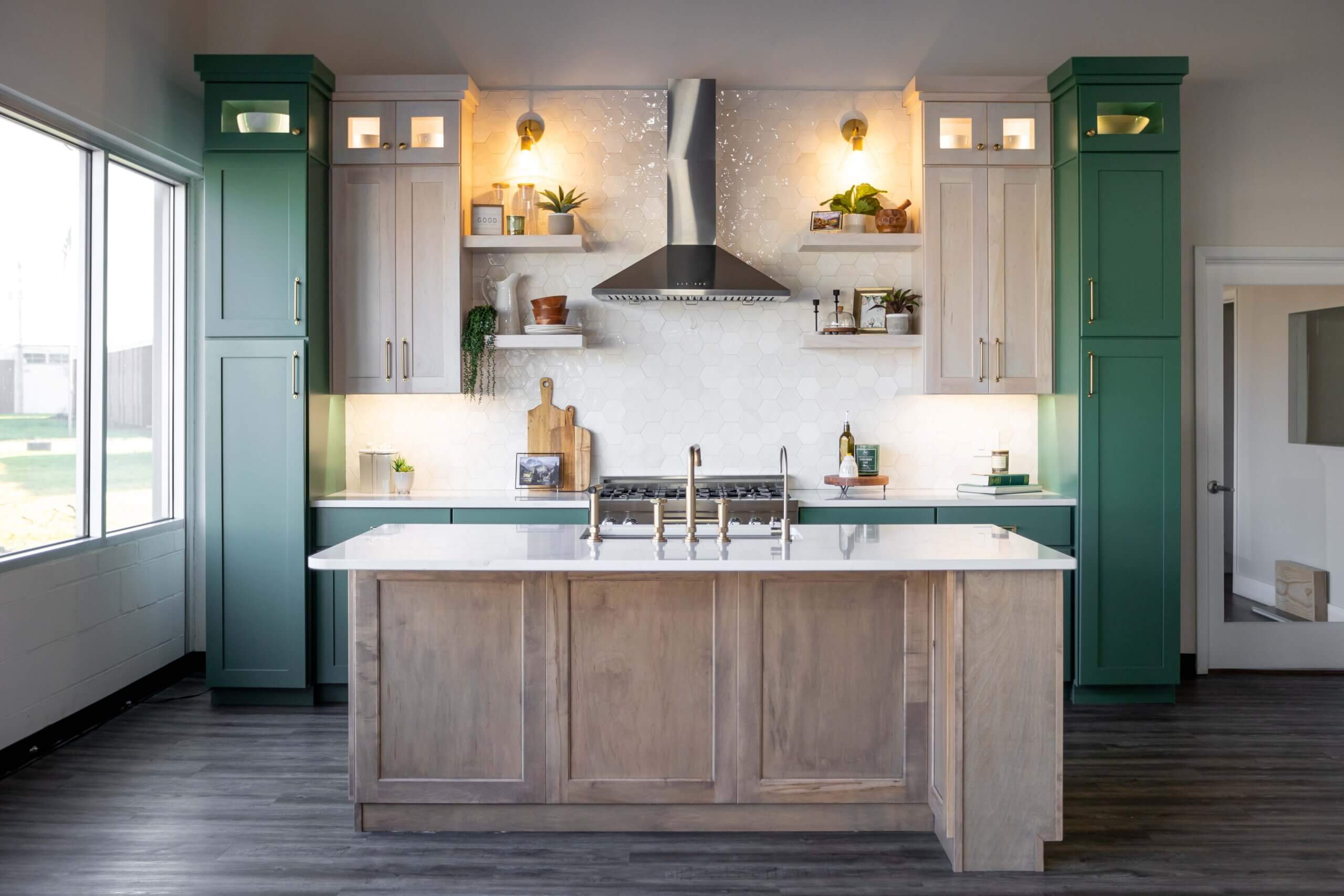 Modern Green Kitchen Cabinets